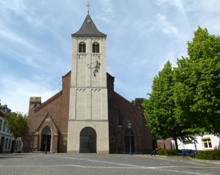 St. Nikolaus, Osterath